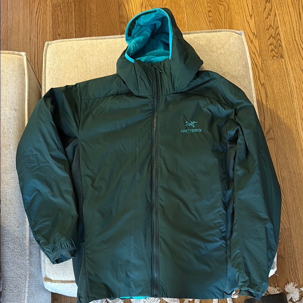 Arc'teryx AtomTeal and Dark Green Hooded Jacket insulated hoodie 2024 w/tags